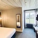 Hotel Sure By Western Jerome - Le Havre