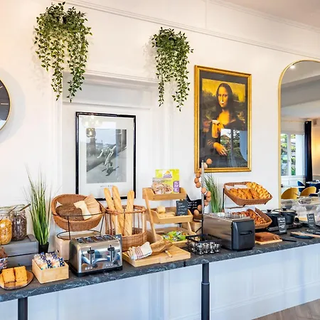 Sure By Western Jerome - Le Havre Отель