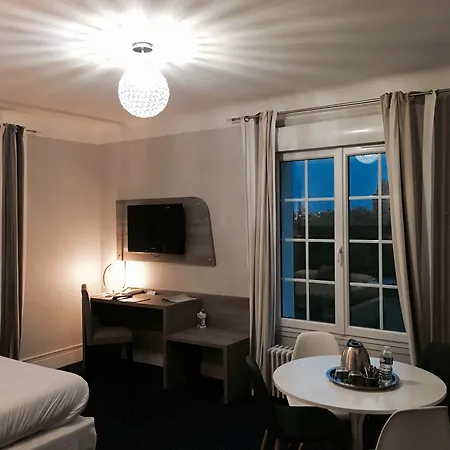 Sure By Western Jerome - Le Havre Отель 3*