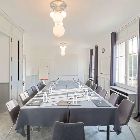 Отель Sure By Western Jerome - Le Havre