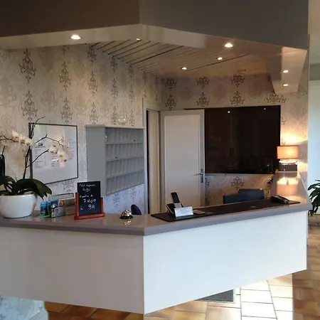 Hotel Sure By Western Jérome - Le Havre