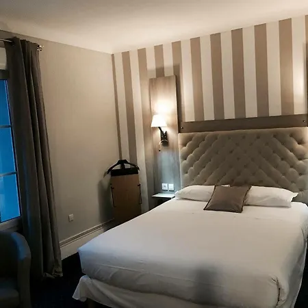 Sure By Western Jerome - Le Havre 3*
